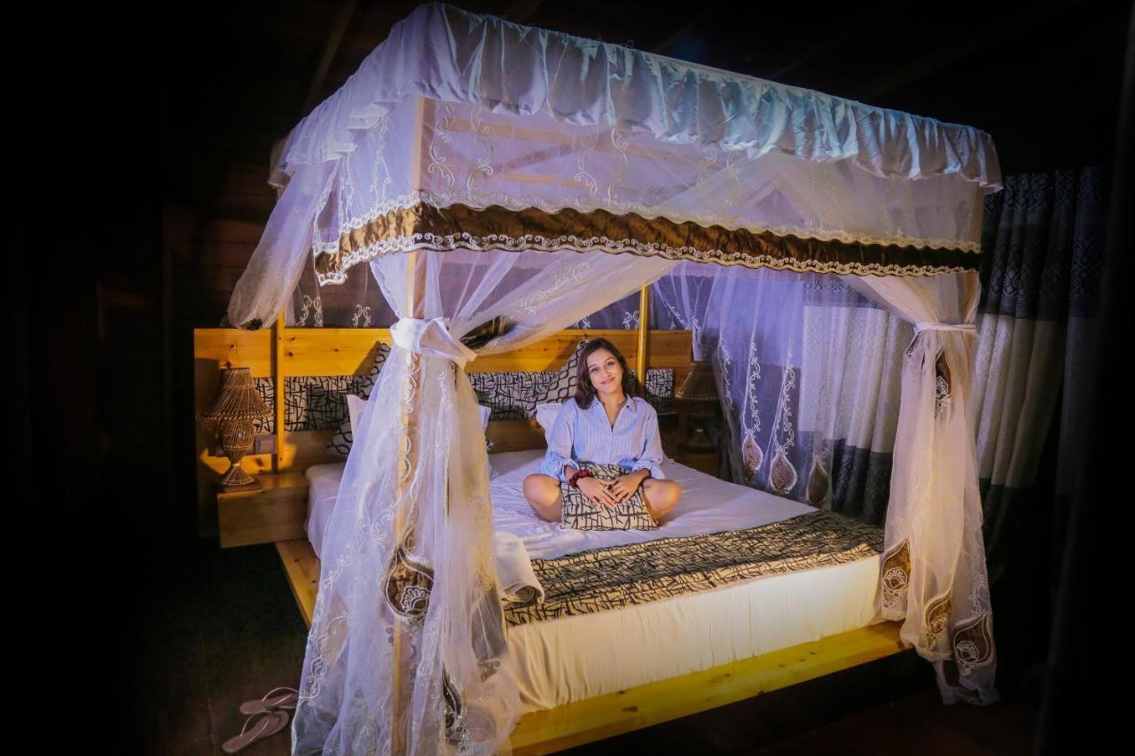 ホテル Leopard Nest - Glamping In ヤーラ エクステリア 写真