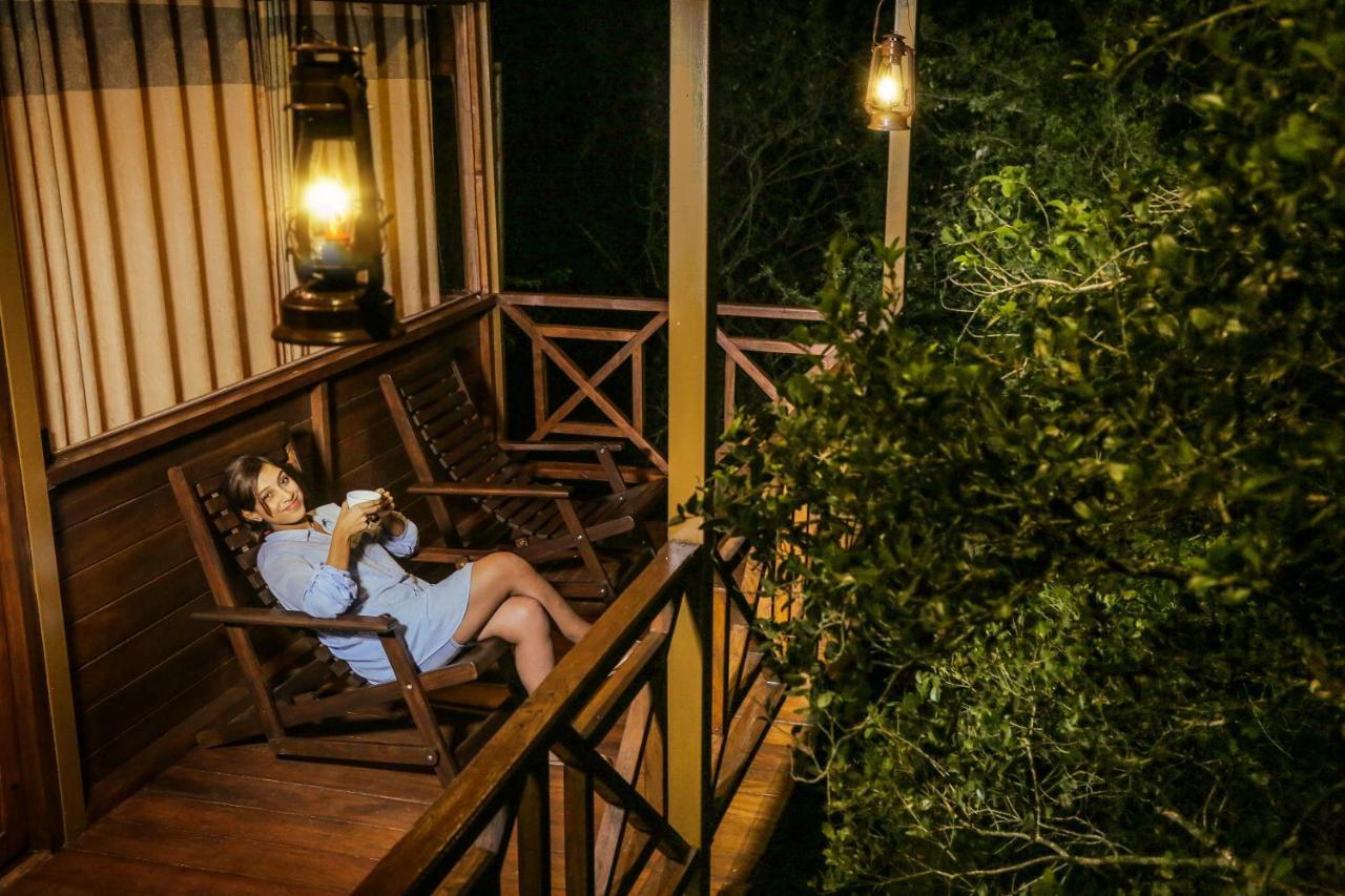 ホテル Leopard Nest - Glamping In ヤーラ エクステリア 写真