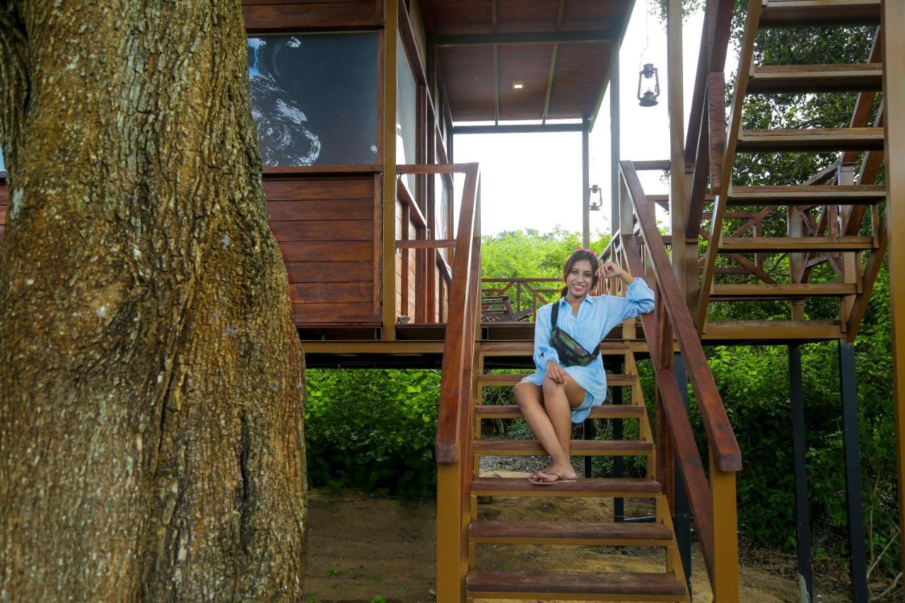 ホテル Leopard Nest - Glamping In ヤーラ エクステリア 写真
